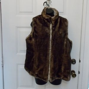 Fur Vest, Reversible